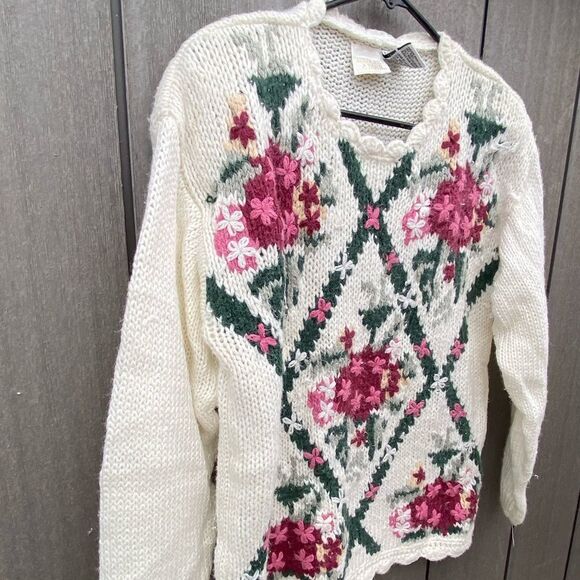 Vintage Needles and Yarn‎ Sweater - Picture 4 of 7